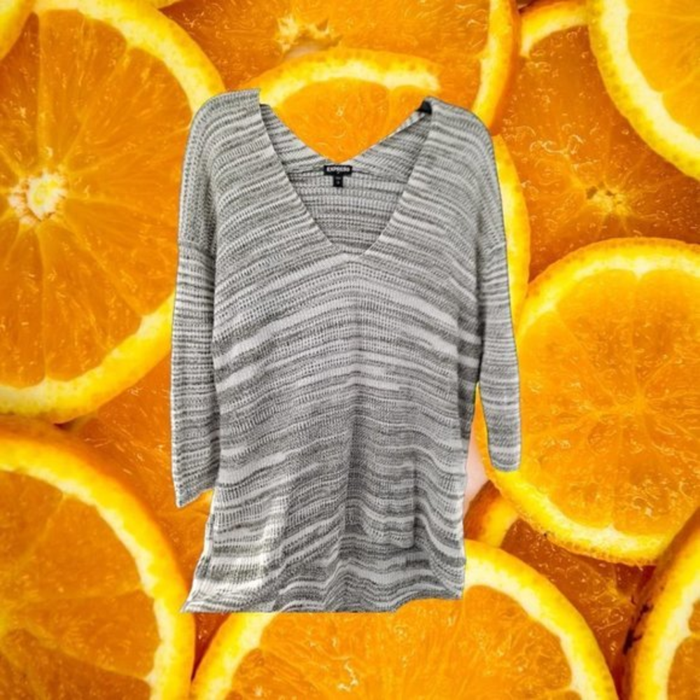 Dark Gray and White Knit Long Express Sweater 3/4 sleeve‎